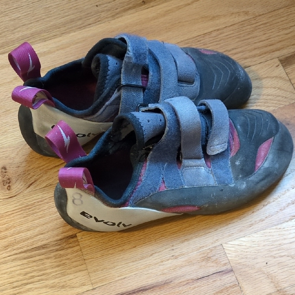 Evolve Climbing Shoes